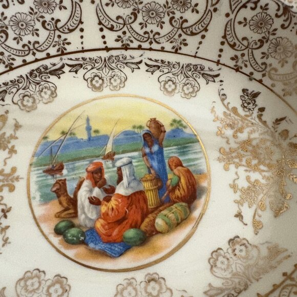 Vintage Porcelain Candy Dish w/ Gold Filigree Frame & Tribal Motif – 10.5” - Picture 7 of 9